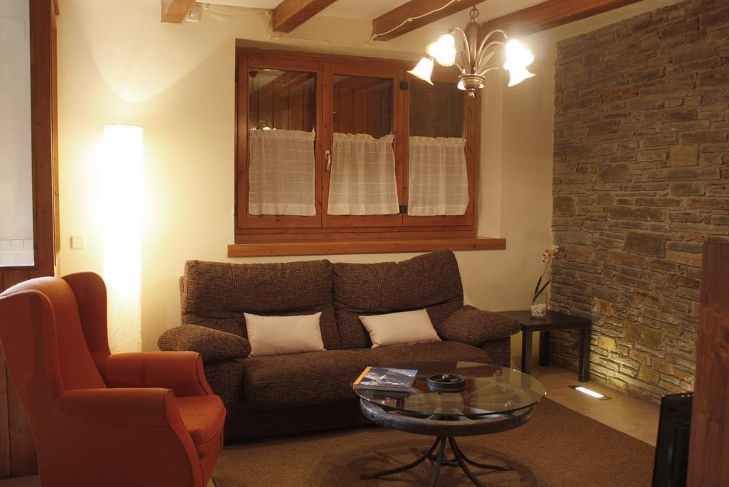 Apartamentos Valle De Aran Mont Room photo